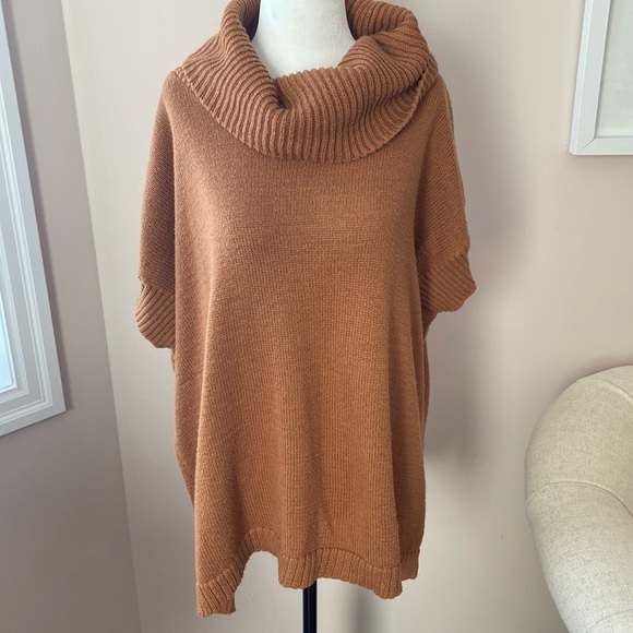 𝅺old Navy I Oversized Short Sleeve Sweater - Picture 1 of 11